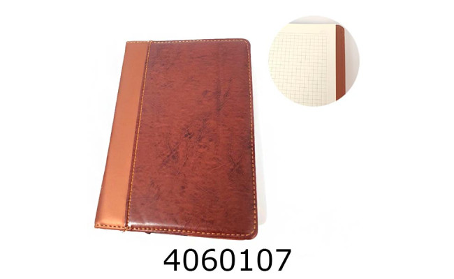 Блокнот А5 142 арк. шкірзам кл. Leader (SJ-6725) 140050Л