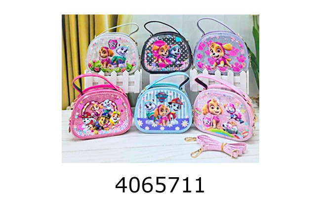 Сумочка дитяча лак 