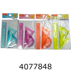 Набір лінійок силікон. 4 предм.2угольніка+транспортир+лінійка 15см (24) 3178DSCN