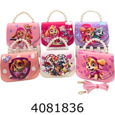 Сумочка дитяча лак 