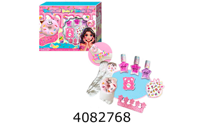 Косметика в коробці маникюр веселі шкарпетки лак наліпки 30*5*20см (6/24) T084SC