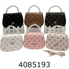 Сумочка дитяча лак 6 видів16*11*6см (6) 9082